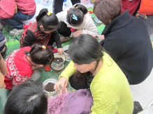 永旺煙臺(tái)購(gòu)物中心歡樂(lè)周末，“上午花盆DIY 下午種子自己種”