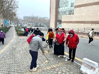 助力文明典范城市，共建美好家園—青島永旺25周年衛(wèi)生清掃